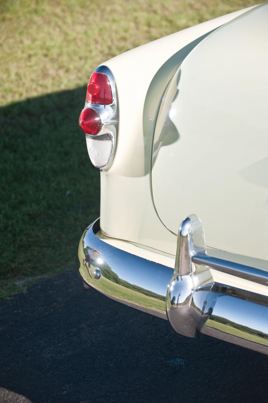  Chevrolet Two-Ten Sport Coupe 1953 года  (фото 10 из 23)